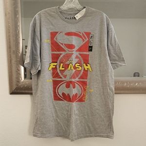 DC Comics Gray Graphic T-Shirt NWT